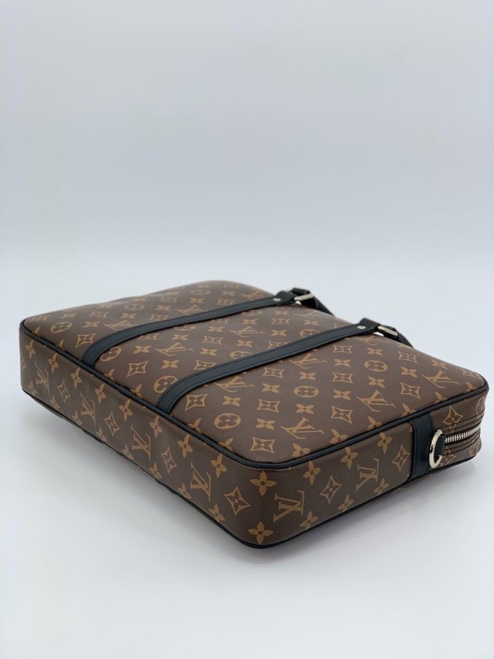Портфель Louis Vuitton